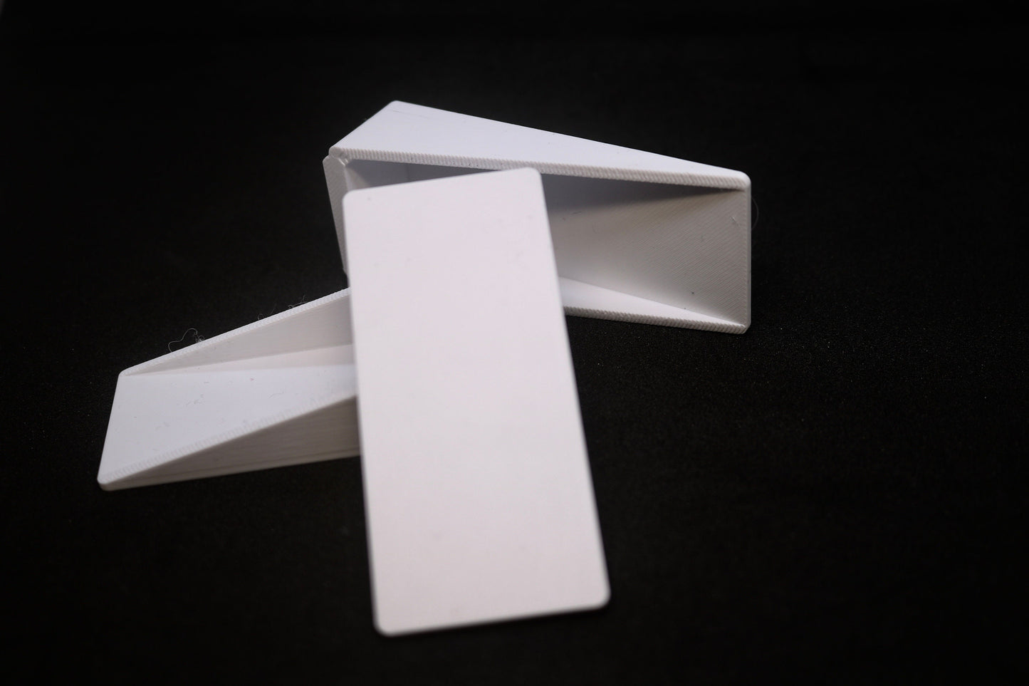 Canvas hanger hook with and adhesive strip, Easy Stick-On Solution