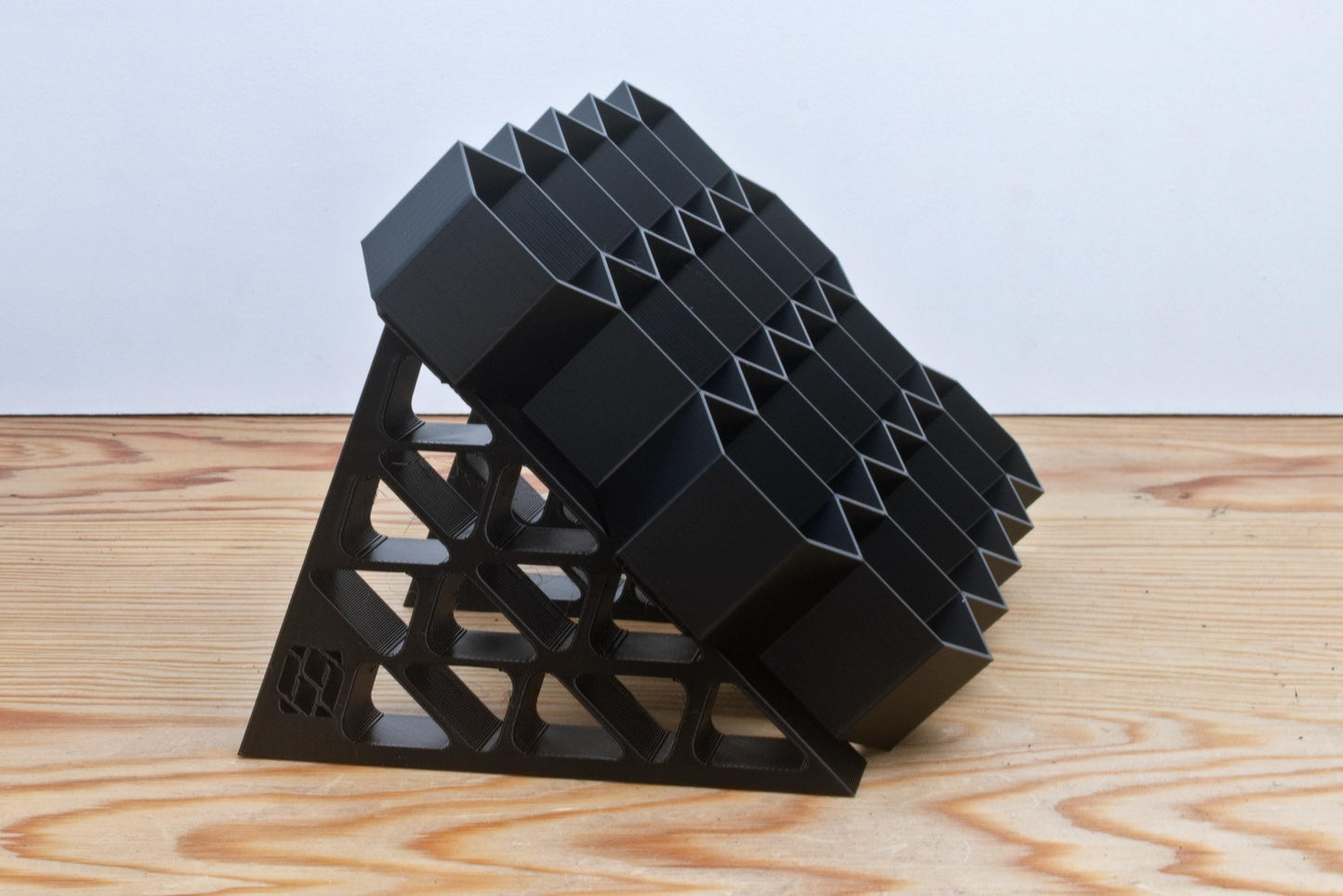 Hex Wall Paint Storage for Citadel Paints and other 32mm pots