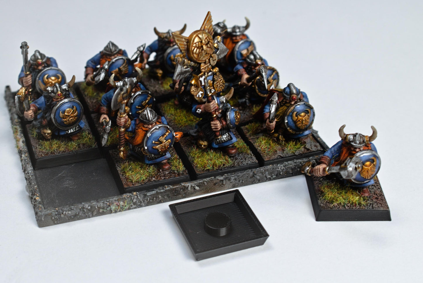 Magnetized Square Bases for Warhammer: The Old World - PLA Wargaming